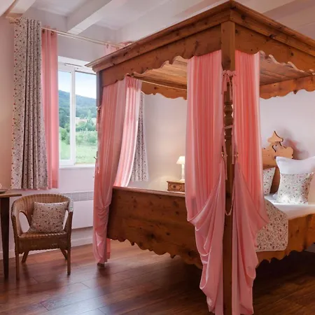 Hotel Restaurant Verger Des Chateaux, Route Des Vins Haut-koenigsbourg