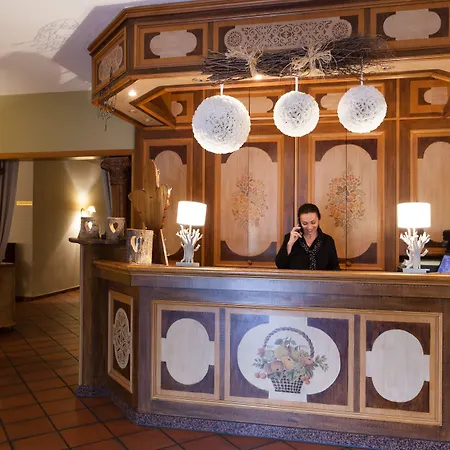 Hotel Verger Des Chateaux, Route Des Vins Haut-Koenigsbourg Szálloda 3*