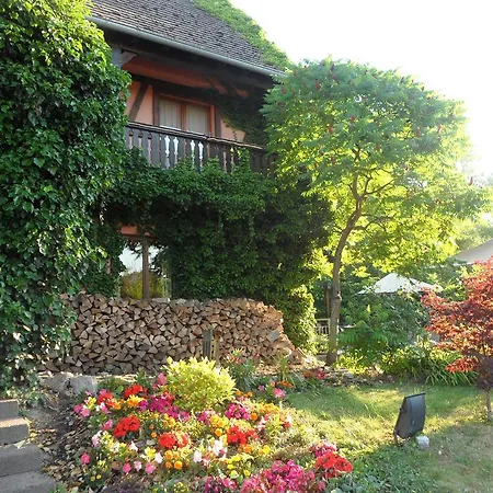 Restaurant Verger Des Chateaux, Route Des Vins Haut-koenigsbourg