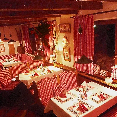 Restaurant Verger Des Chateaux, Route Des Vins Haut-koenigsbourg Hotel Dieffenthal