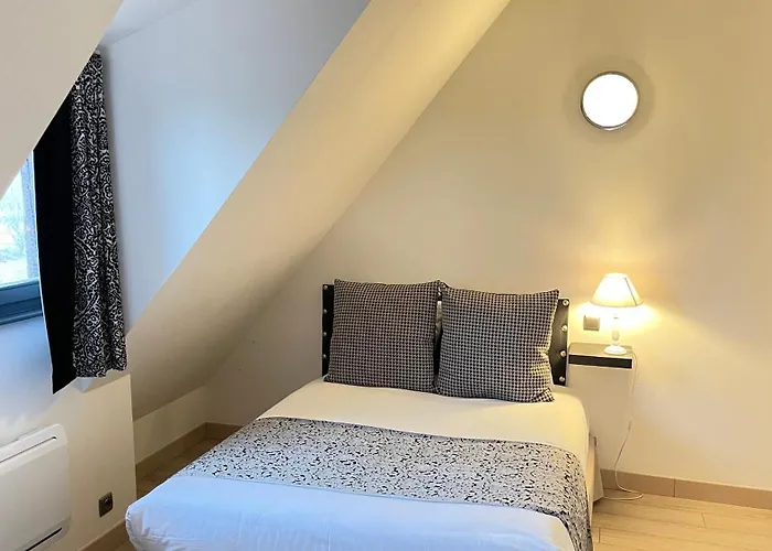 Restaurant Verger Des Chateaux, Route Des Vins Haut-koenigsbourg Hotel