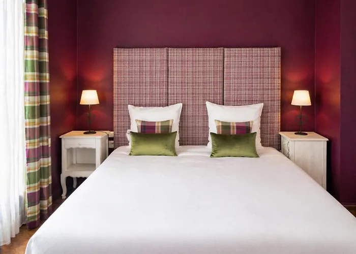 Hotel Restaurant Verger Des Chateaux, Route Des Vins Haut-koenigsbourg 3*